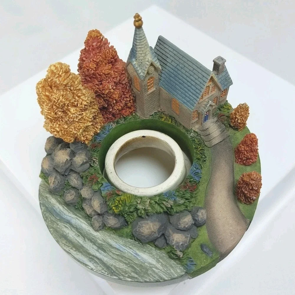 Our America By Yankee Candle Capper‎ Topper Mountain Church 3 7/8